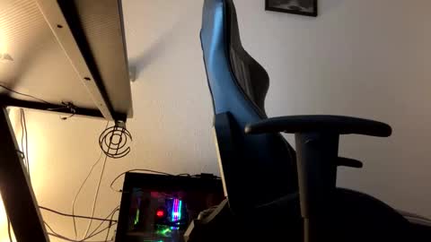 Snapshot of tobi19899 chatting on 10, 10, 2025 Jan5676 online show from 10, 10, 2025