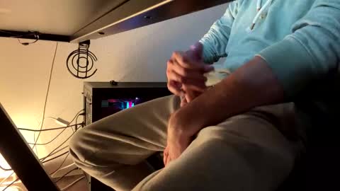 Snapshot of tobi19899 chatting on 24, 10, 2025 Jan5676 online show from 24, 10, 2025