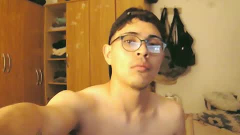 Snapshot of tobiasg974 chatting on 14, 10, 2025 tobiasg974 online show from 14, 10, 2025