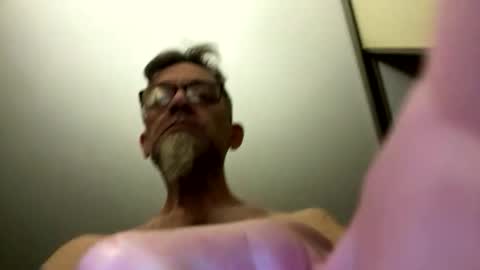 Snapshot of toddmacg chatting on 2, 2, 2026 toddmacg online show from 2, 2, 2026