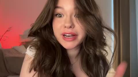 Alice  Alice -   online show from 27, 4, 2026