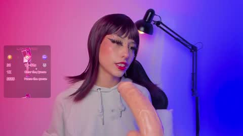 Snapshot of tokyo_blues chatting on 18, 12, 2024 Halsey Sofii online show from 18, 12, 2024