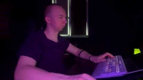 tolyadar online show from 20, 1, 2025