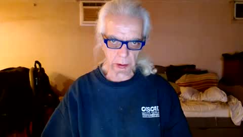 Snapshot of tom112292014 chatting on 10, 12, 2024 tom112292014 online show from 10, 12, 2024