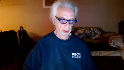 Snapshot of tom112292014 chatting on 5, 1, 2025 tom112292014 online show from 5, 1, 2025