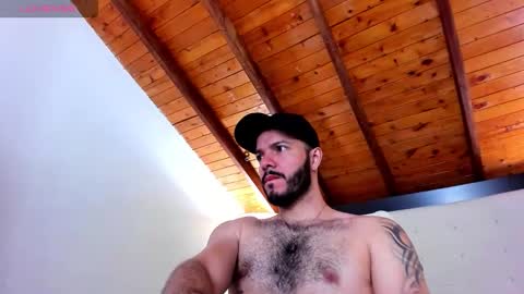   online show from 28, 11, 2025