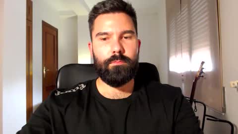 Tom online show from 4, 6, 2026