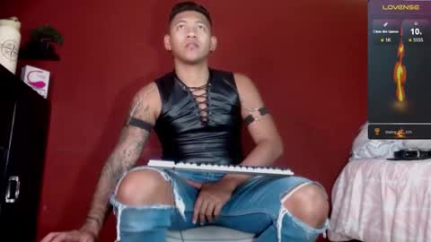 Tom online show from 23, 2, 2025