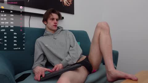 Snapshot of tom_chance chatting on 30, 1, 2025 tom online show from 30, 1, 2025