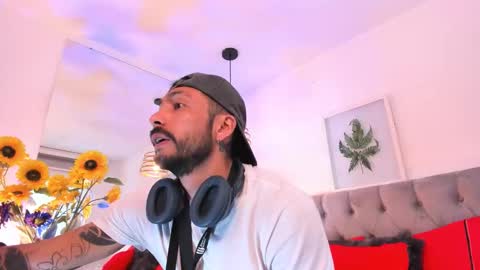 Master of pleasure online show from 2, 11, 2025