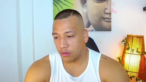 Tom muscle1 online show from 21, 12, 2024
