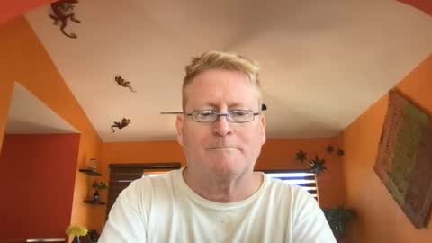 Hola online show from 25, 2, 2026