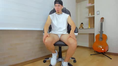 Tom Bardem online show from 13, 12, 2025