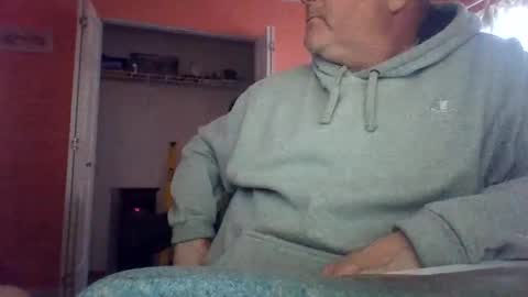 Snapshot of tomcat4848 chatting on 31, 10, 2025 tomcat4848 online show from 31, 10, 2025