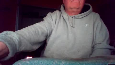 Snapshot of tomcat4848 chatting on 16, 11, 2025 tomcat4848 online show from 16, 11, 2025