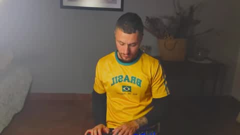 tomDavisXl online show from 1, 4, 2026