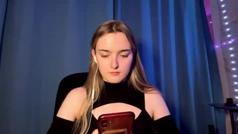 Snapshot of tomekamonteith chatting on 1, 3, 2026 Sofia online show from 1, 3, 2026