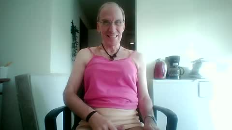 Snapshot of tomislav321 chatting on 27, 4, 2026 tomislav321 online show from 27, 4, 2026