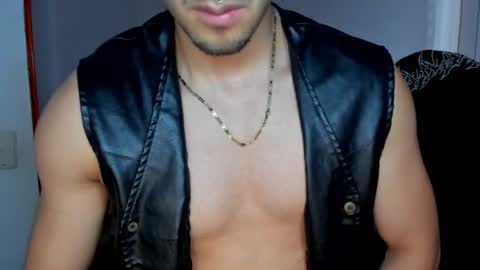 Snapshot of tommy_bred chatting on 16, 6, 2026 Twitter BreddTommy IG tommy bredd online show from 16, 6, 2026