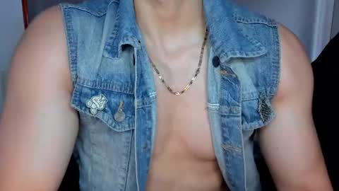Snapshot of tommy_bred chatting on 1, 7, 2026 Twitter BreddTommy IG tommy bredd online show from 1, 7, 2026