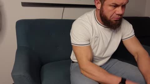 Snapshot of tommy_burnzzz chatting on 4, 1, 2025 tommy burnzzz online show from 4, 1, 2025