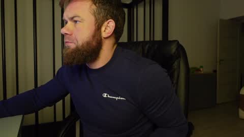 Snapshot of tommy_burnzzz chatting on 13, 1, 2025 tommy burnzzz online show from 13, 1, 2025