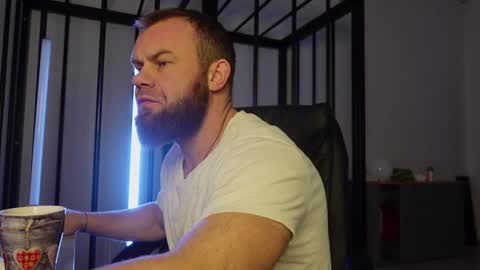 Snapshot of tommy_burnzzz chatting on 20, 1, 2025 tommy burnzzz online show from 20, 1, 2025