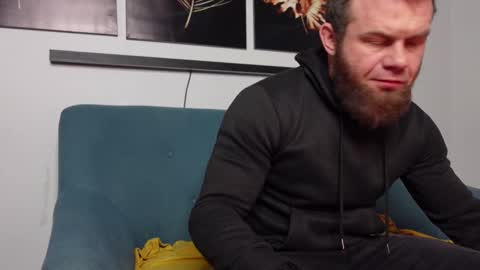 Snapshot of tommy_burnzzz chatting on 14, 2, 2025 tommy burnzzz online show from 14, 2, 2025