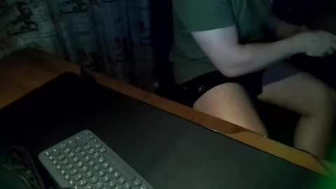 Tommi Li online show from 7, 1, 2025