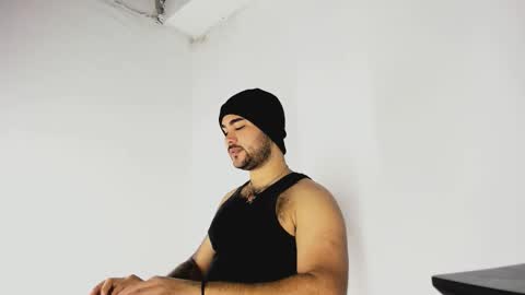 tommy_sccott online show from 4, 11, 2025