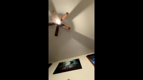 tommygunz62 online show from 21, 12, 2025