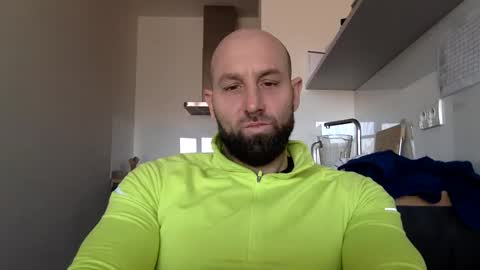 Snapshot of tommyx01 chatting on 5, 12, 2024 Thomas Fit online show from 5, 12, 2024