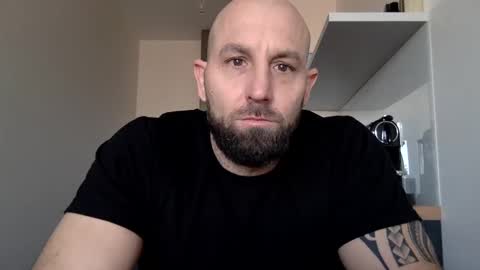 Snapshot of tommyx01 chatting on 25, 12, 2024 Thomas Fit online show from 25, 12, 2024