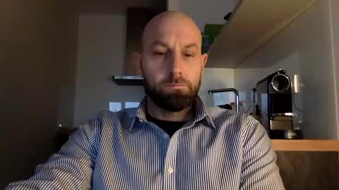 Snapshot of tommyx01 chatting on 1, 1, 2025 Thomas Fit online show from 1, 1, 2025