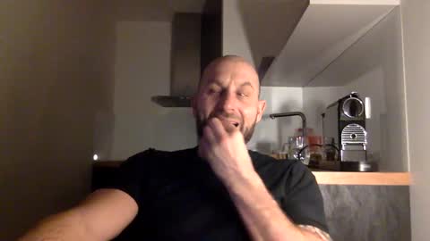 Snapshot of tommyx01 chatting on 4, 1, 2025 Thomas Fit online show from 4, 1, 2025