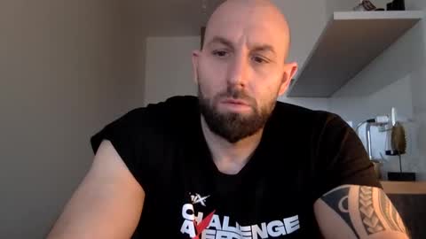 Snapshot of tommyx01 chatting on 10, 1, 2025 Thomas Fit online show from 10, 1, 2025