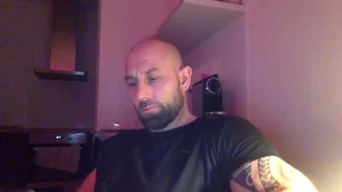 Snapshot of tommyx01 chatting on 6, 2, 2025 Thomas Fit online show from 6, 2, 2025