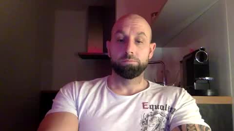 Snapshot of tommyx01 chatting on 13, 2, 2025 Thomas Fit online show from 13, 2, 2025