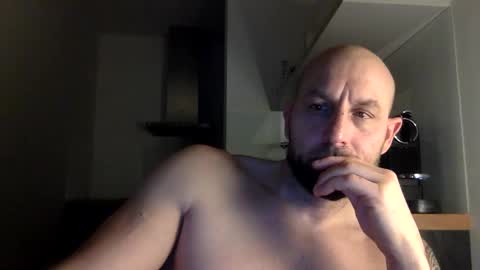 Snapshot of tommyx01 chatting on 16, 2, 2025 Thomas Fit online show from 16, 2, 2025