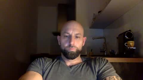 Snapshot of tommyx01 chatting on 22, 2, 2025 Thomas Fit online show from 22, 2, 2025