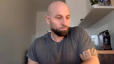 Snapshot of tommyx01 chatting on 23, 2, 2025 Thomas Fit online show from 23, 2, 2025