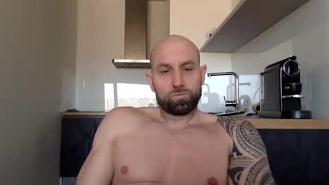 Snapshot of tommyx01 chatting on 7, 3, 2025 Thomas Fit online show from 7, 3, 2025