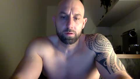 Snapshot of tommyx01 chatting on 9, 3, 2025 Thomas Fit online show from 9, 3, 2025