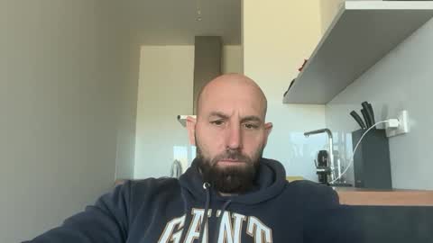 Snapshot of tommyx01 chatting on 11, 9, 2025 Thomas Fit online show from 11, 9, 2025