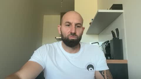 Snapshot of tommyx01 chatting on 30, 9, 2025 Thomas Fit online show from 30, 9, 2025