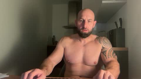 Snapshot of tommyx01 chatting on 30, 9, 2025 Thomas Fit online show from 30, 9, 2025