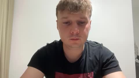 tomsky2703 online show from 15, 4, 2026