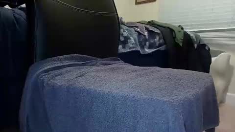 Snapshot of tomt64387741 chatting on 3, 11, 2025 Thomas online show from 3, 11, 2025