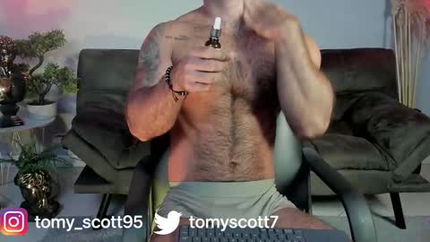 tomy_scott6 online show from 18, 3, 2026