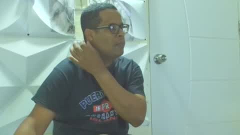 Snapshot of toni2814 chatting on 5, 3, 2025 Antonio online show from 5, 3, 2025